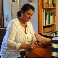 Uta-Krugmann_Matrix-Health-Partner_Behandlung-Fuss